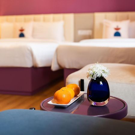 Palette Collect'S Boutique Hotel Ha Long Exteriör bild