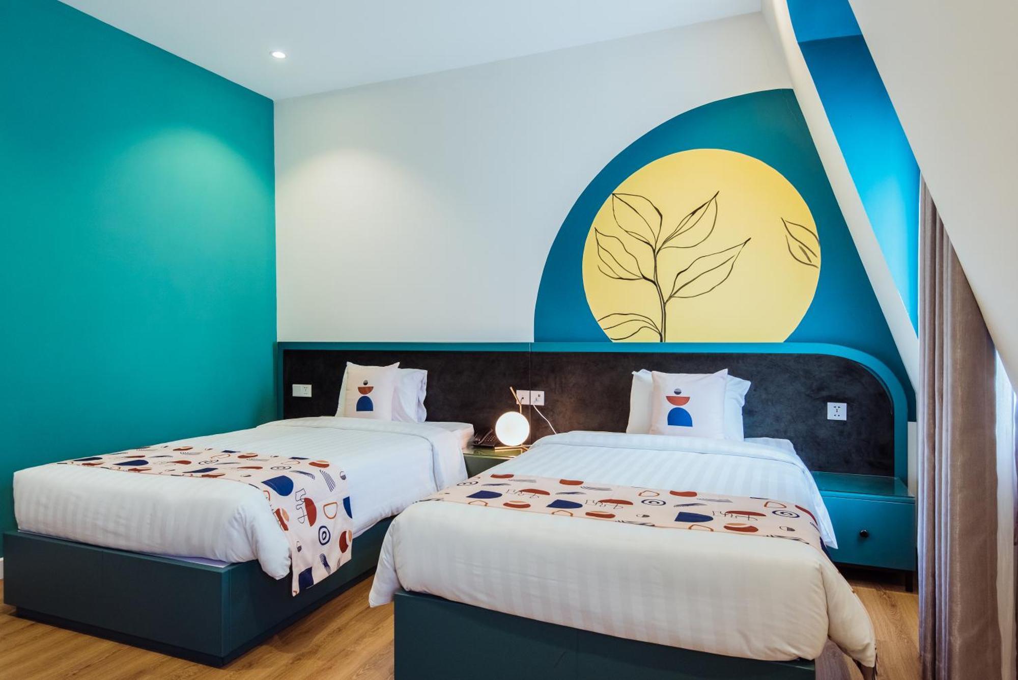 Palette Collect'S Boutique Hotel Ha Long Exteriör bild